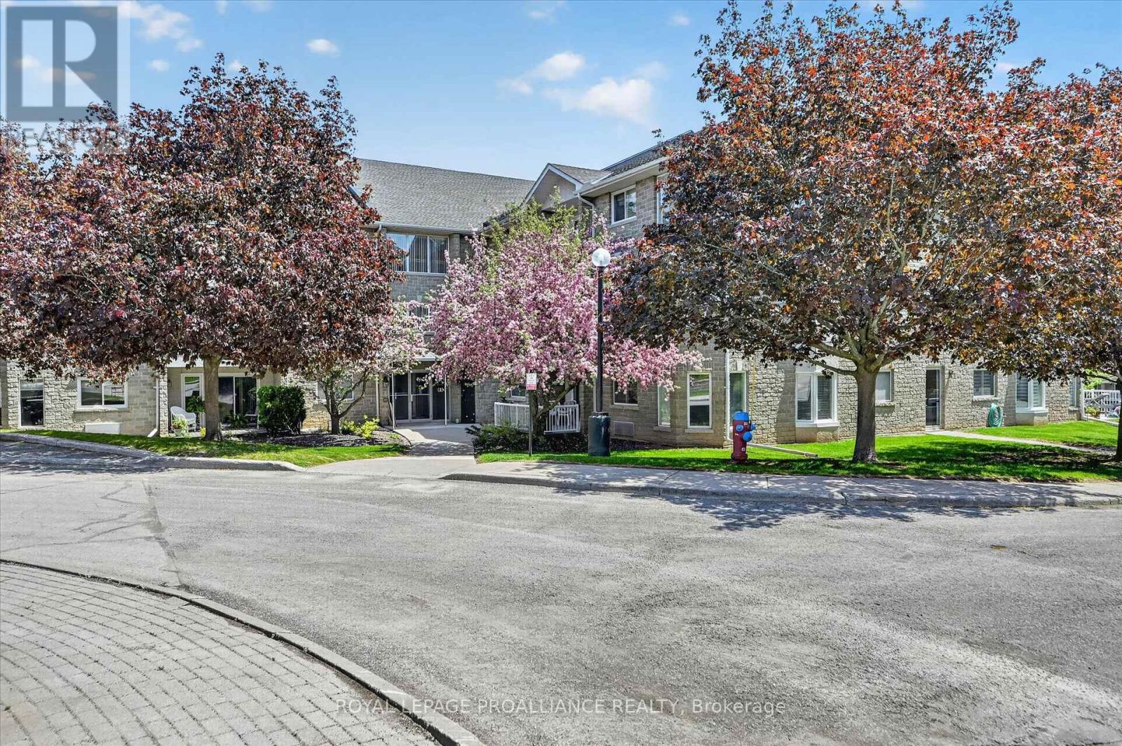 #312A 1099 CLONSILLA AVENUE - 4