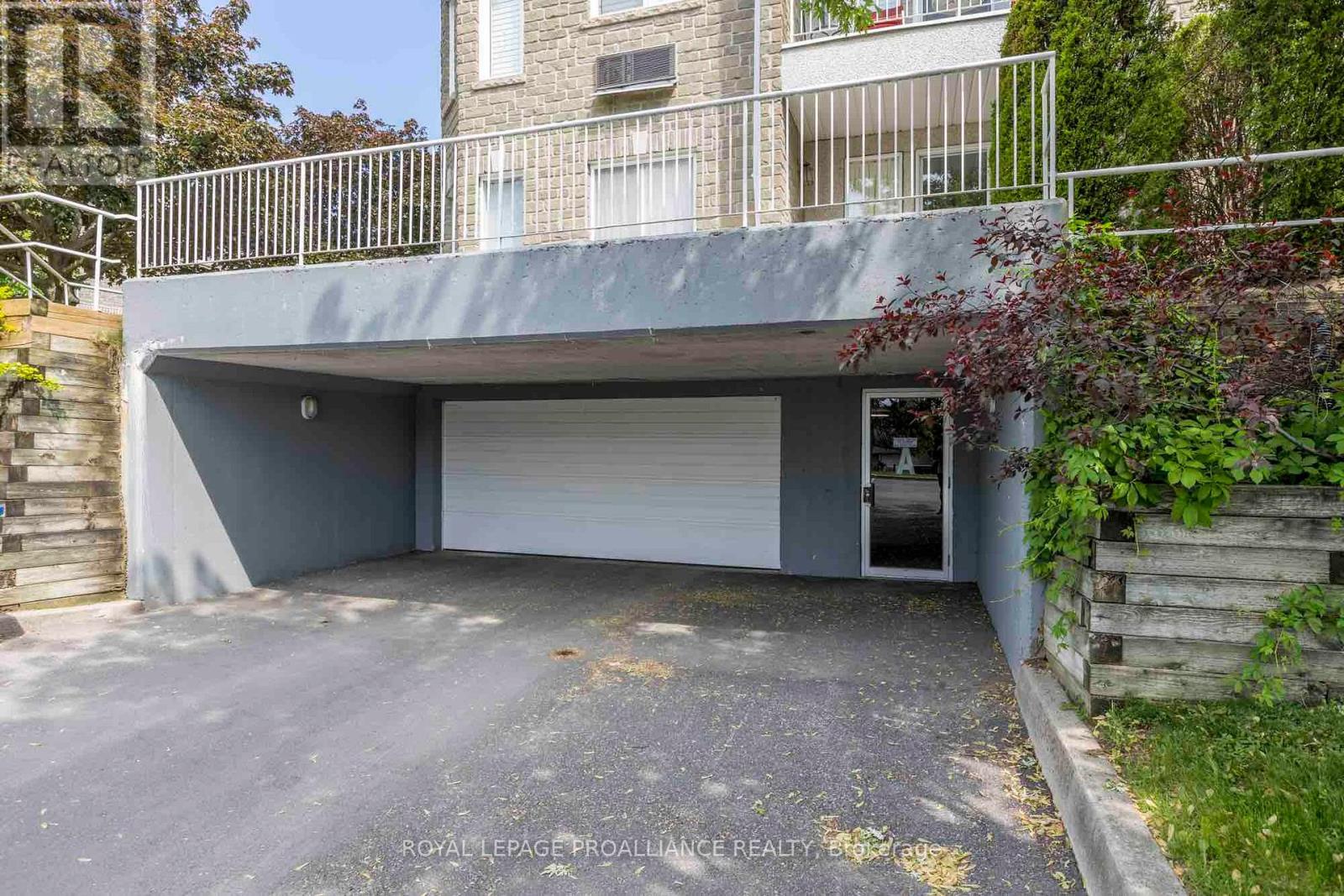 #312A 1099 CLONSILLA AVENUE - 49