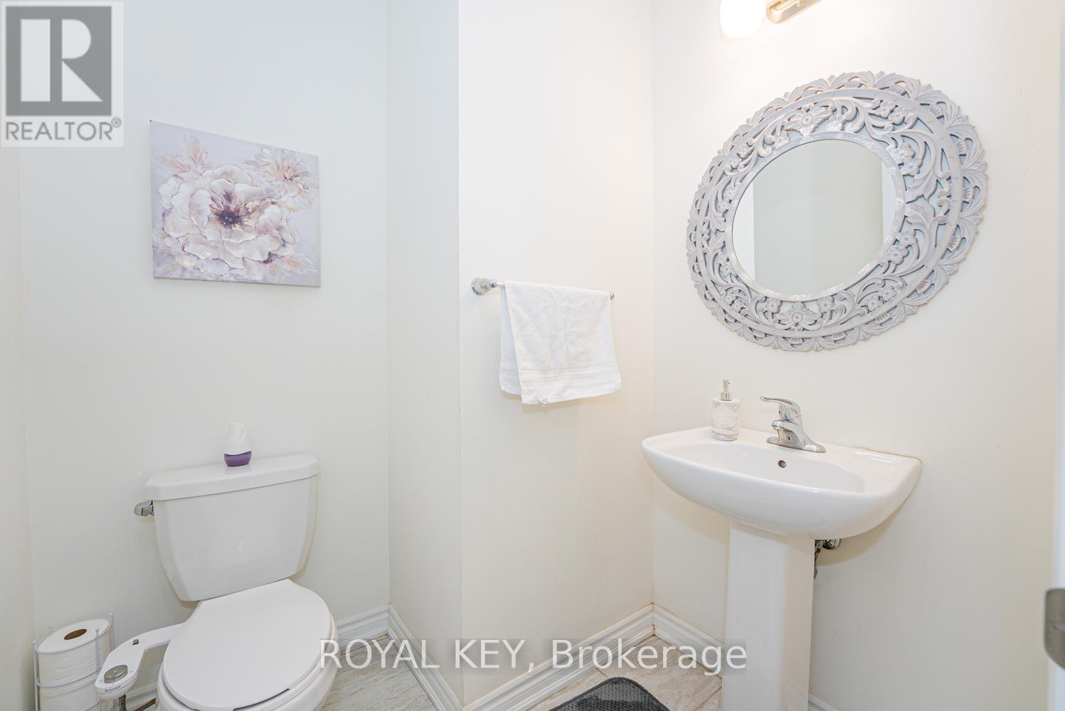 348 EQUESTRIAN WAY - 22