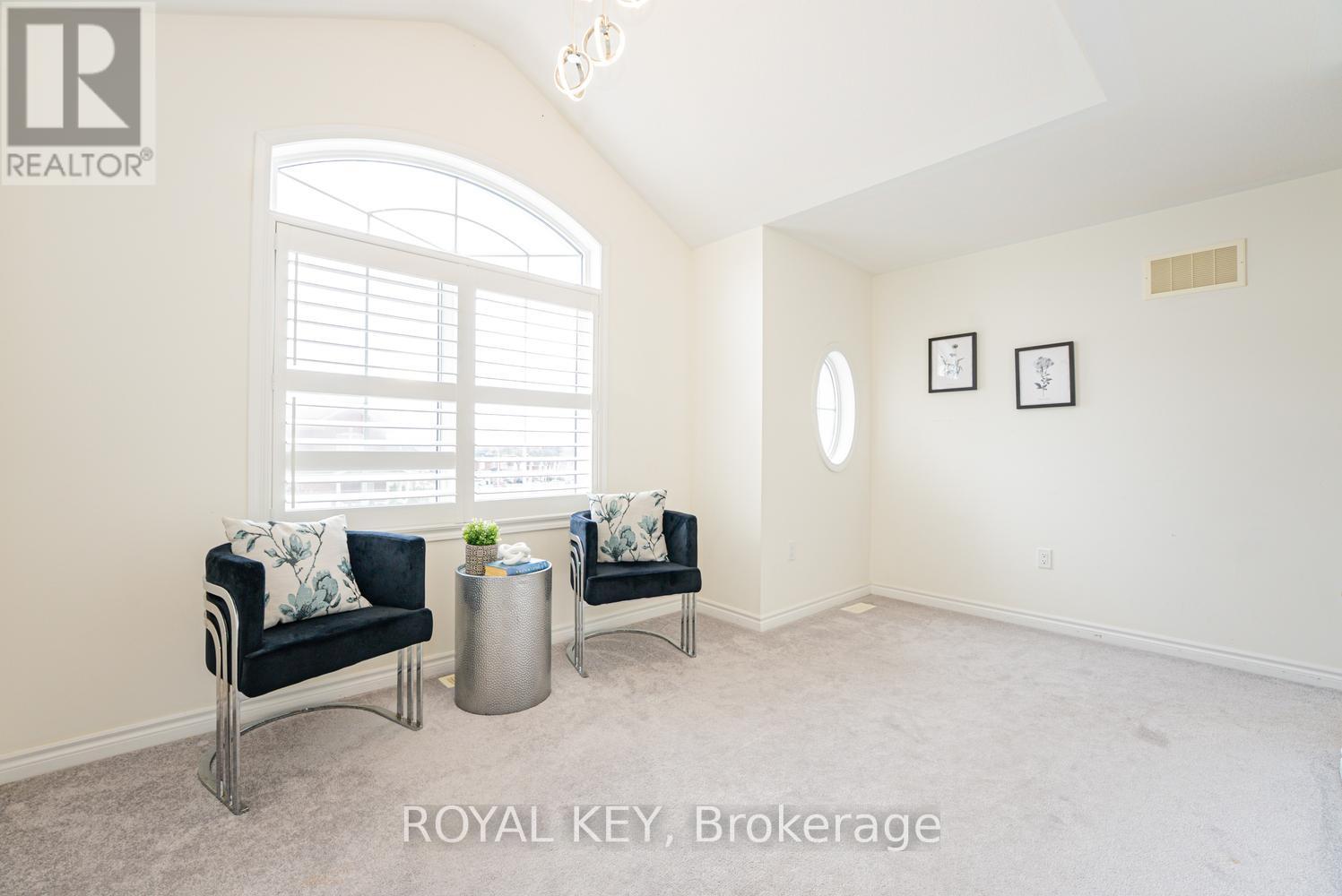 348 EQUESTRIAN WAY - 23