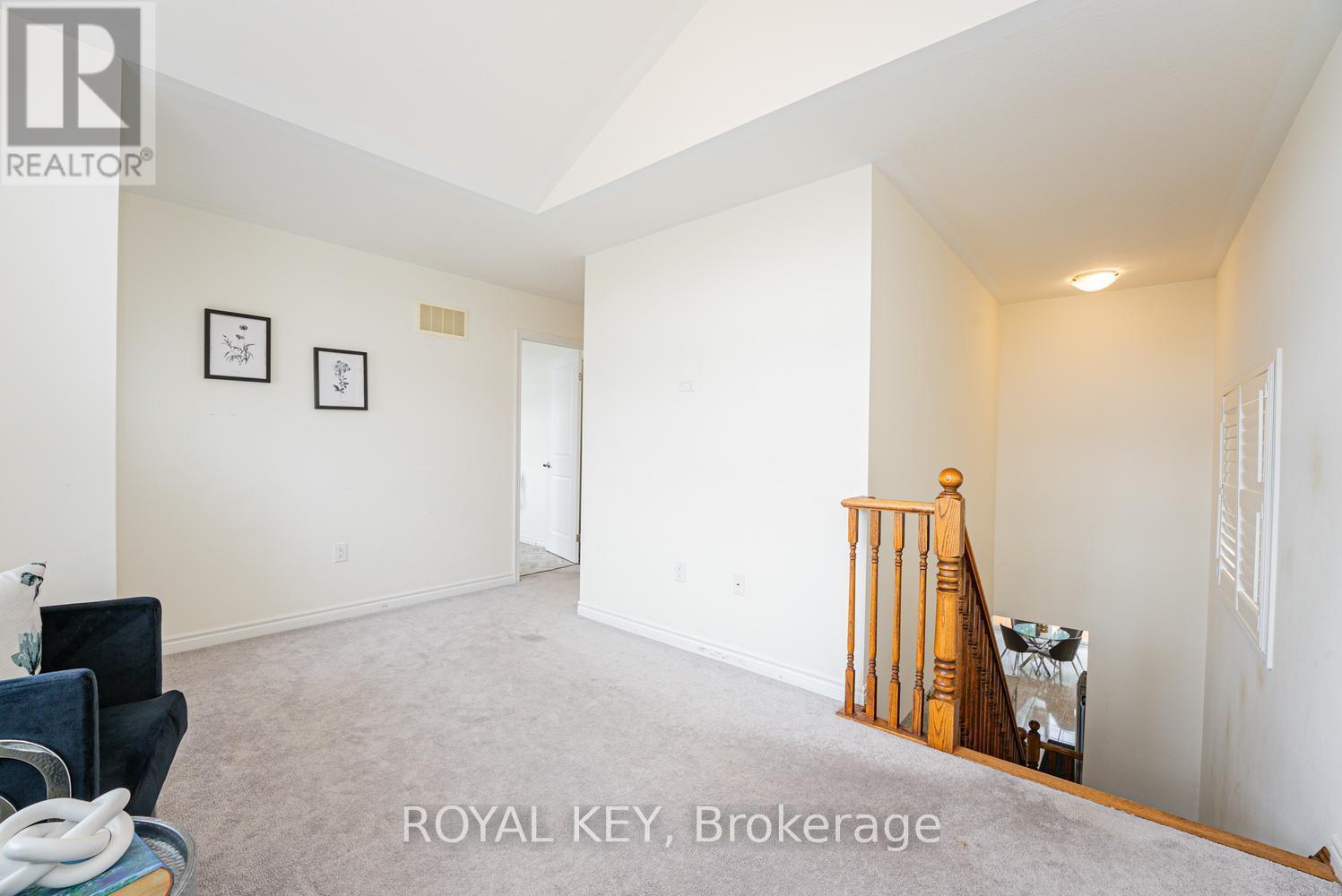 348 EQUESTRIAN WAY - 24