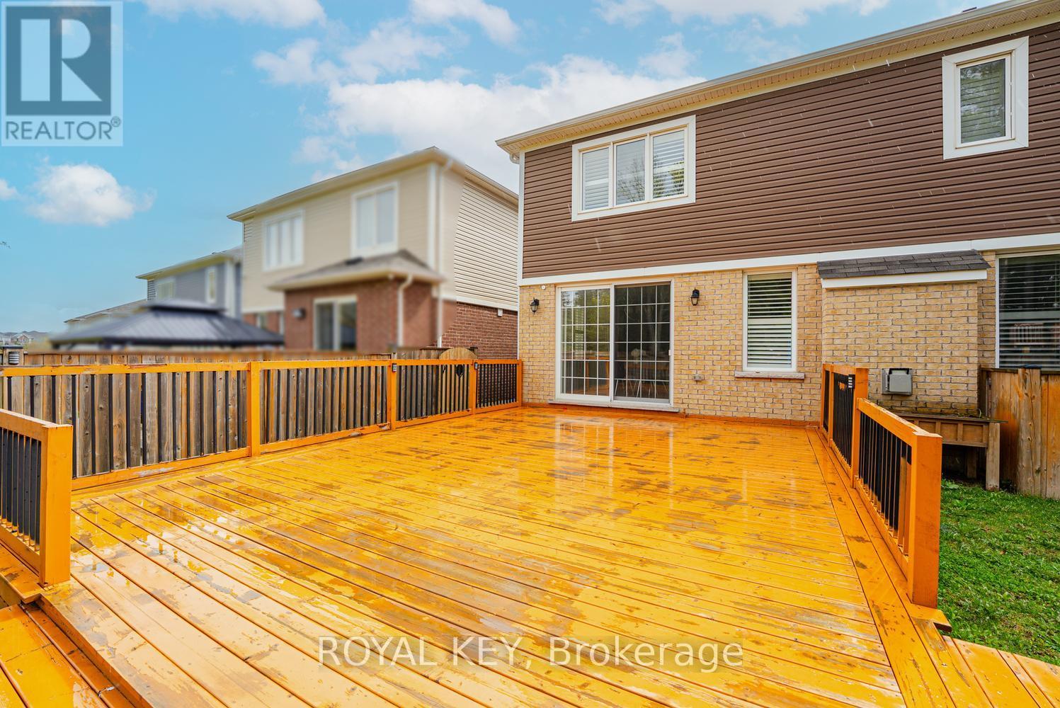 348 EQUESTRIAN WAY - 44