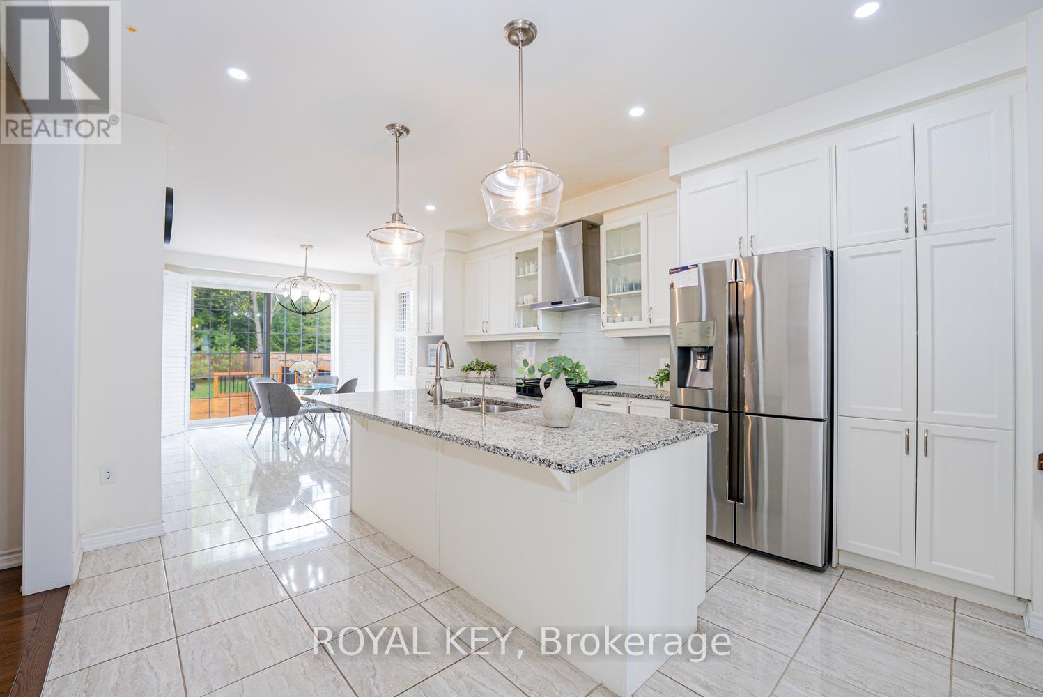348 EQUESTRIAN WAY - 9
