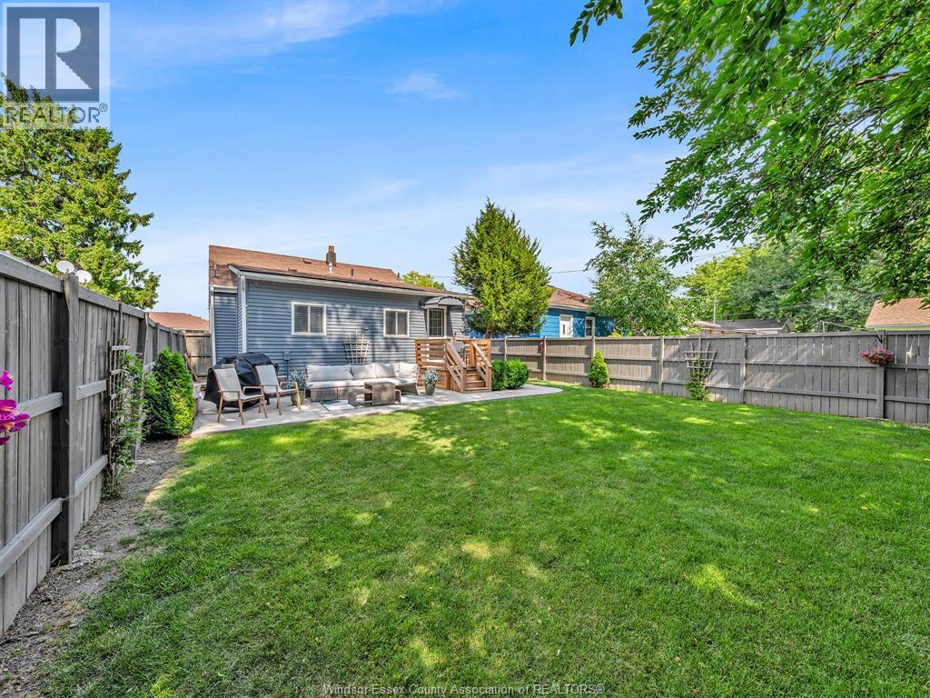 2575 MEIGHEN ROAD - 30