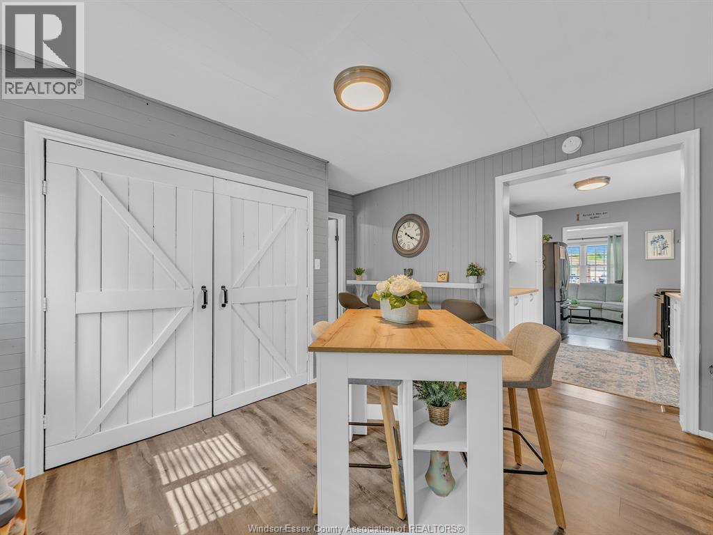 2575 MEIGHEN ROAD - 10