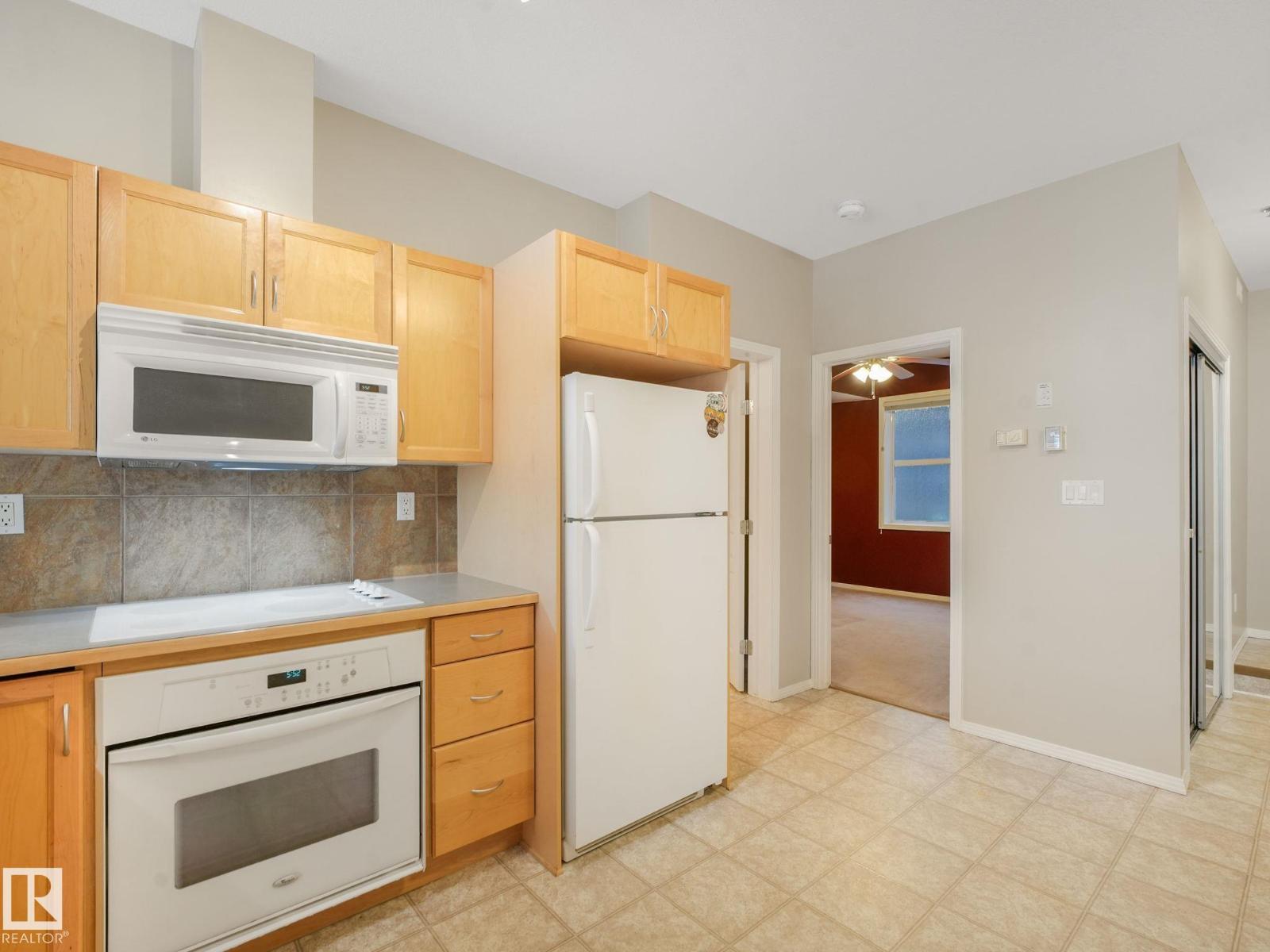 #150 4827 104A ST NW - 10
