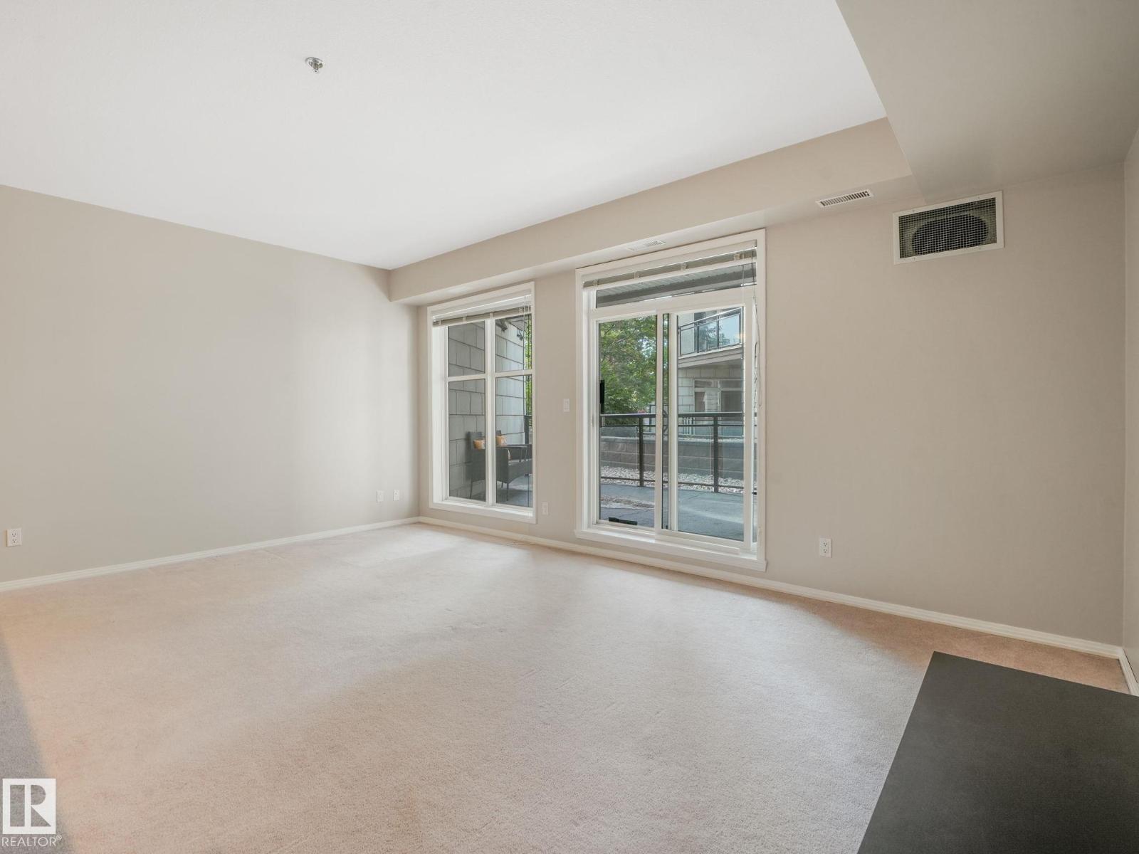 #150 4827 104A ST NW - 14