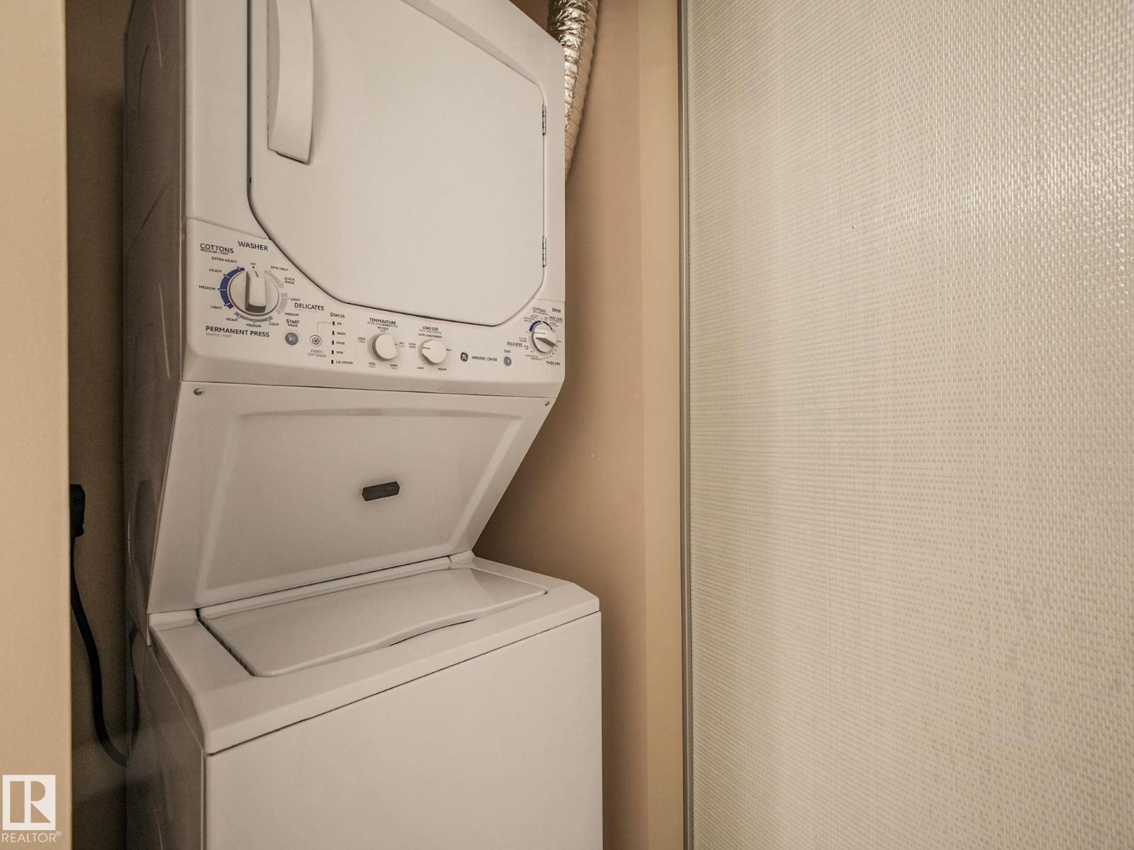 #150 4827 104A ST NW - 20