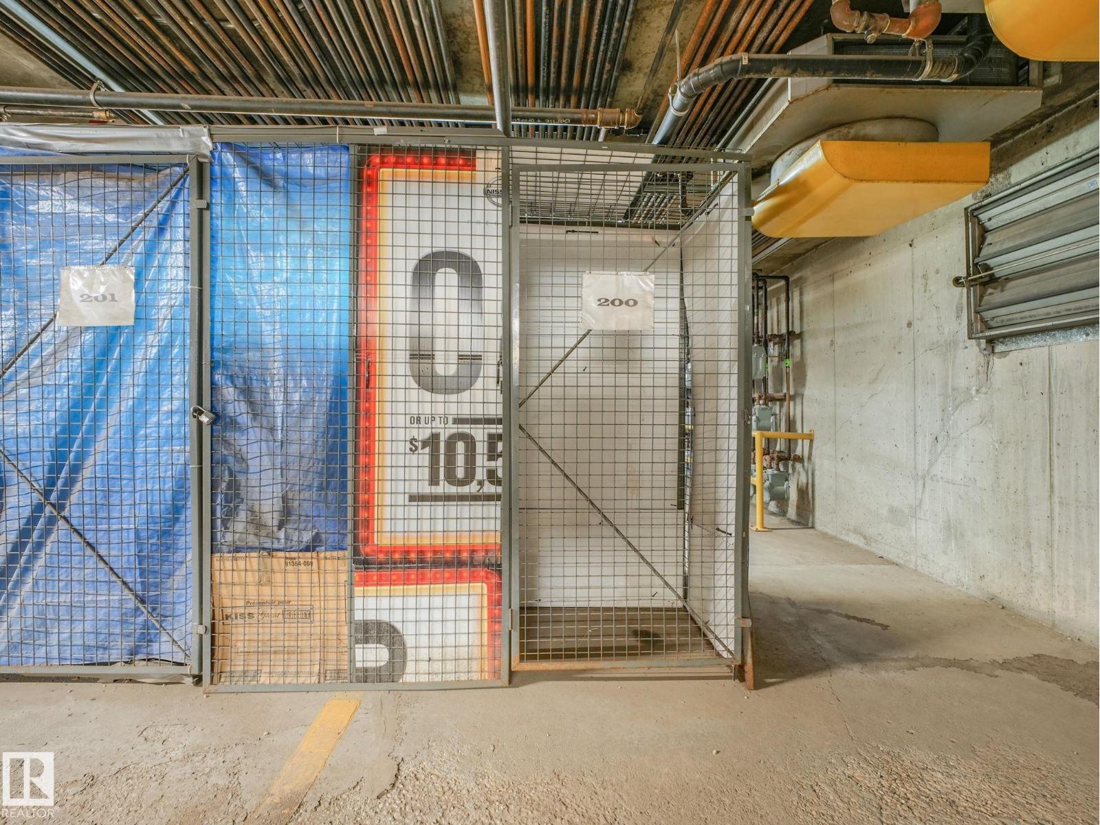 #150 4827 104A ST NW - 28