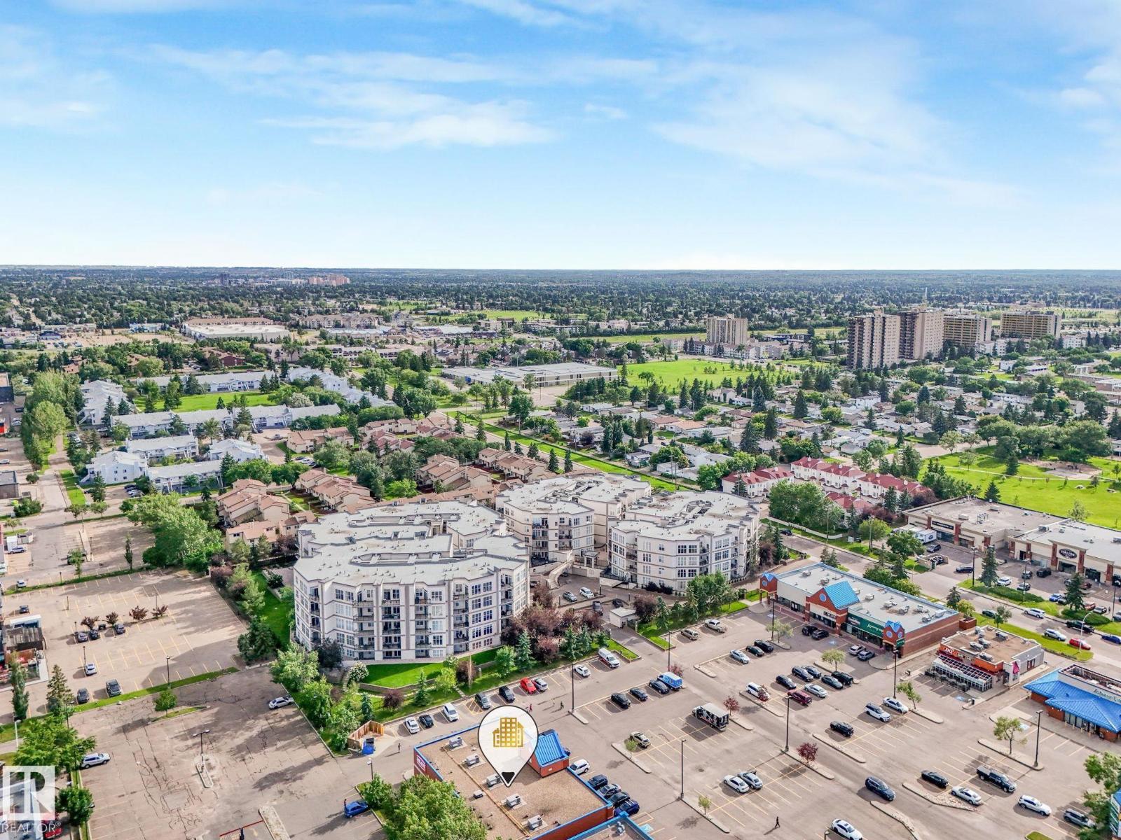 #150 4827 104A ST NW - 33