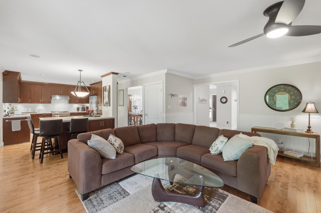 16237 NORTHGLEN PLACE, Surrey