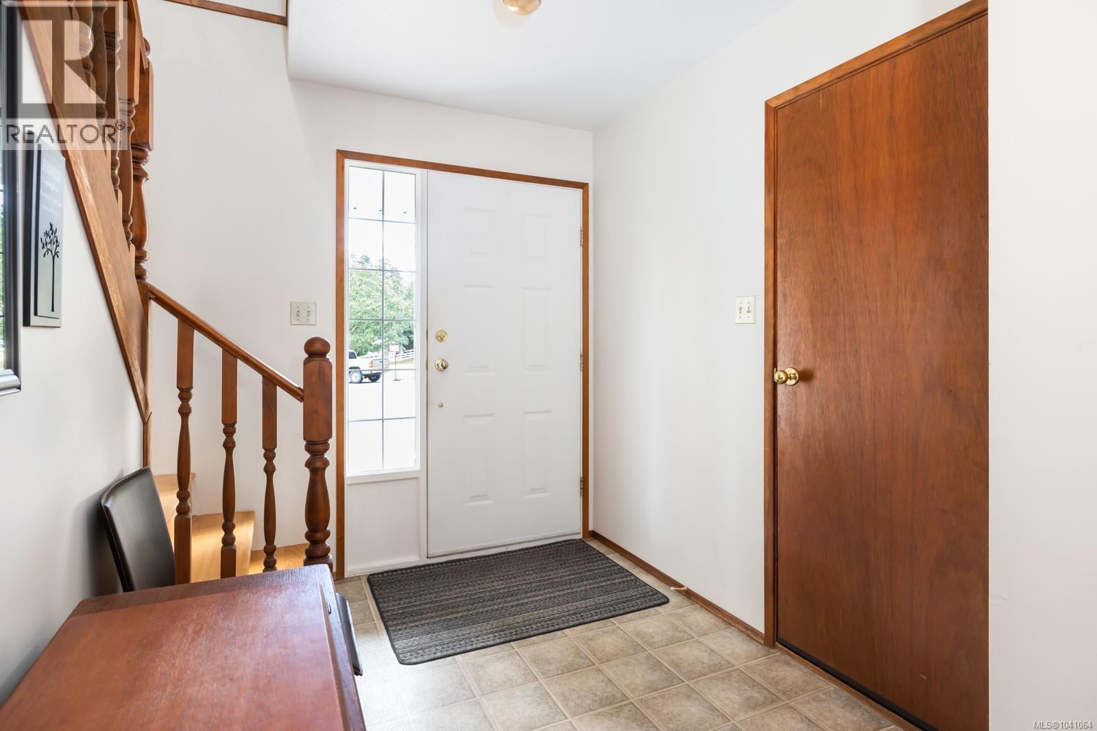 1348 Oakwood Pl - 5