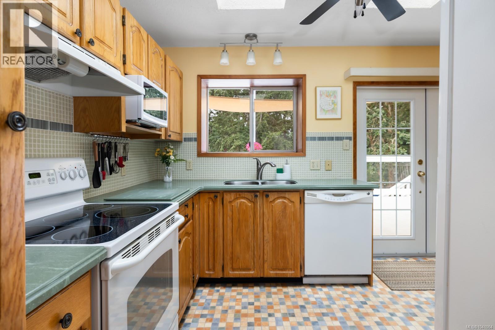 1348 Oakwood Pl - 20