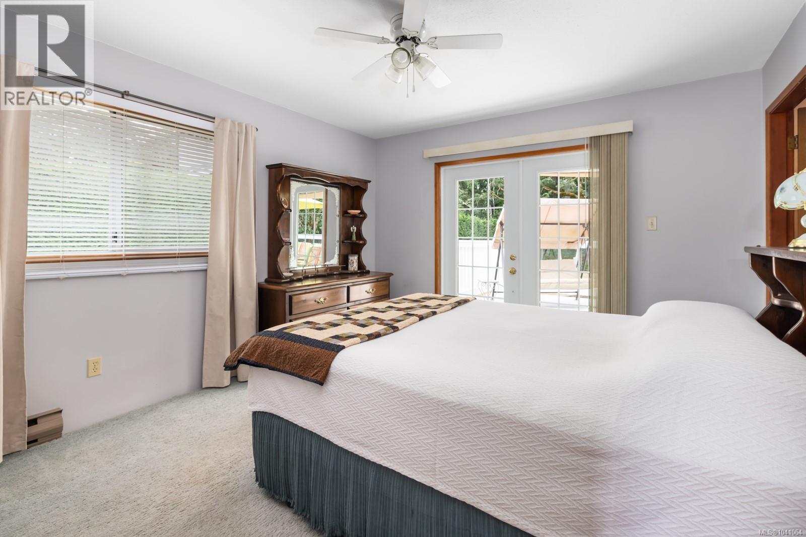 1348 Oakwood Pl - 25