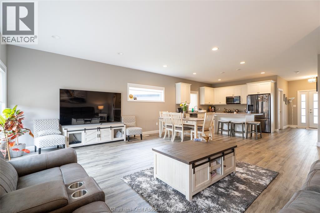164 GRASSLAND GROVE - 8