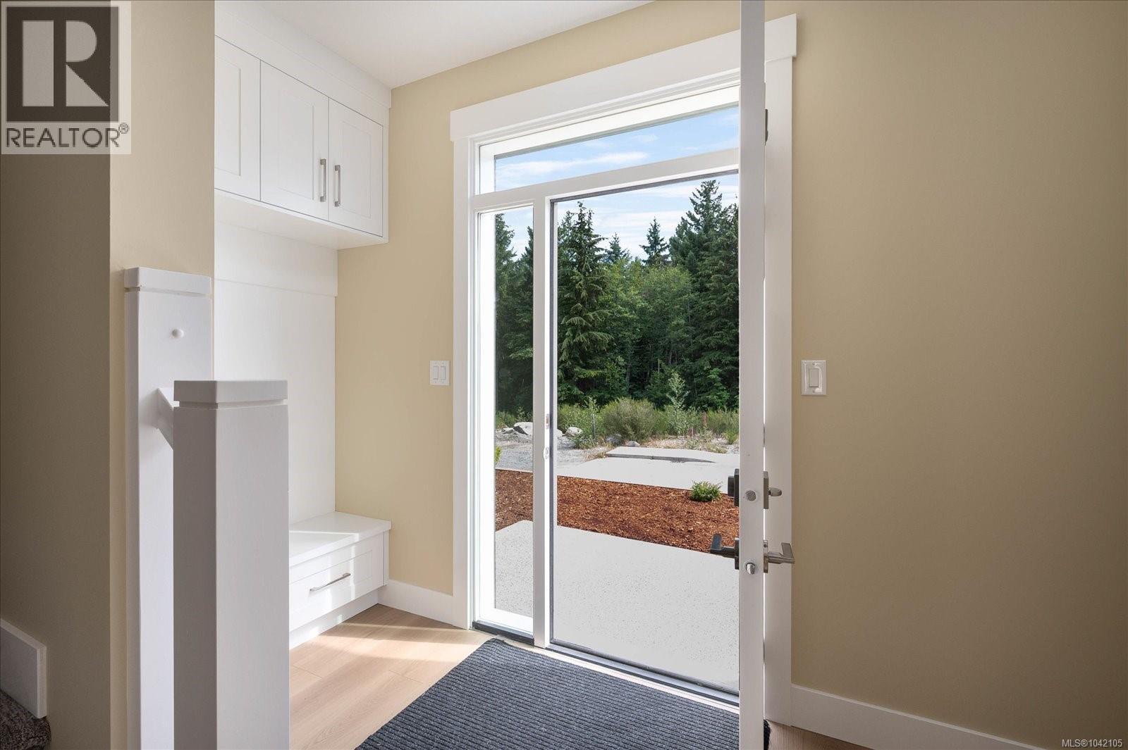 169 Hunter Way - 5