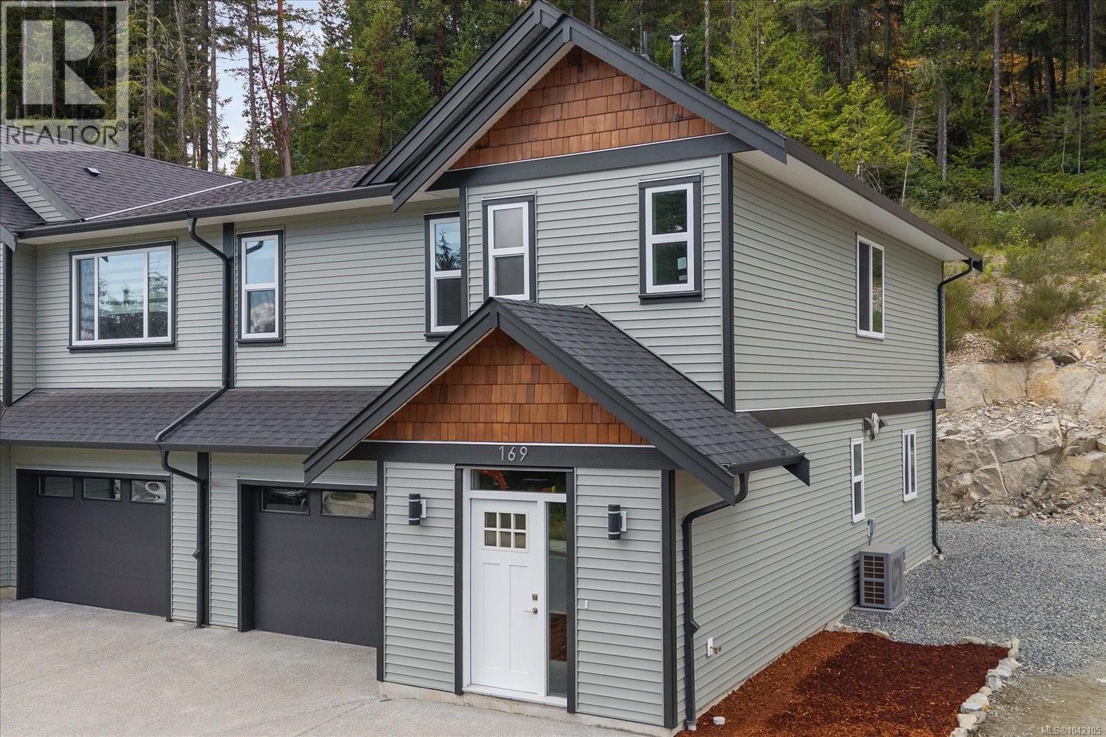 169 Hunter Way - 1