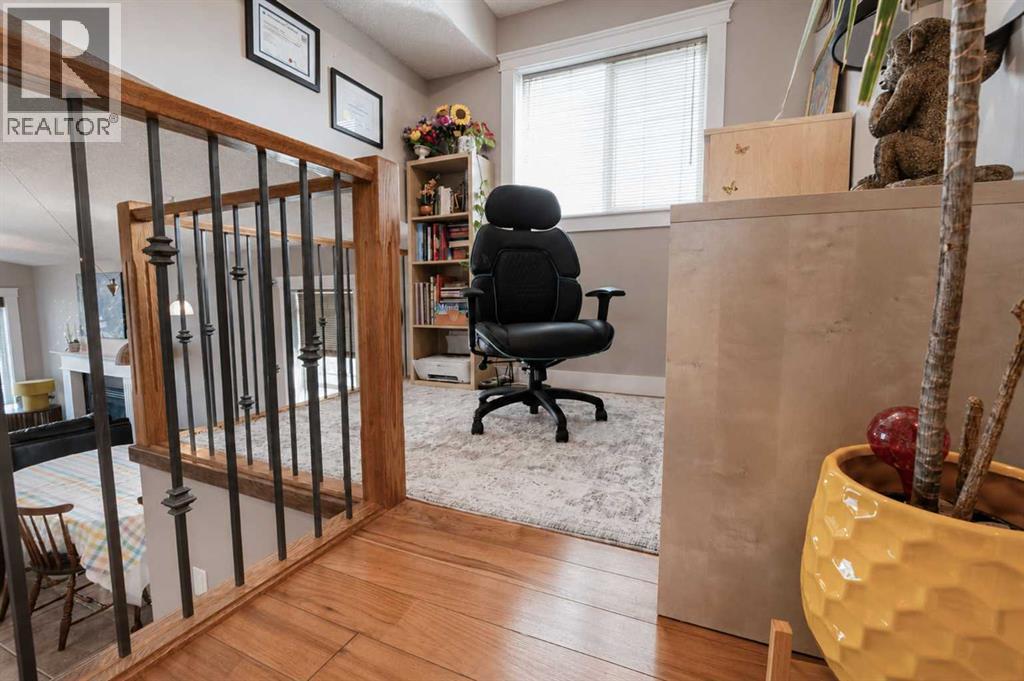11293 76 Avenue - 9