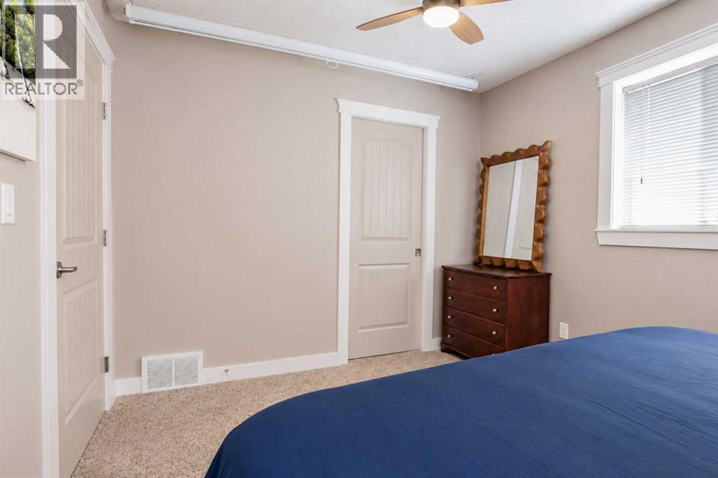 11293 76 Avenue - 11