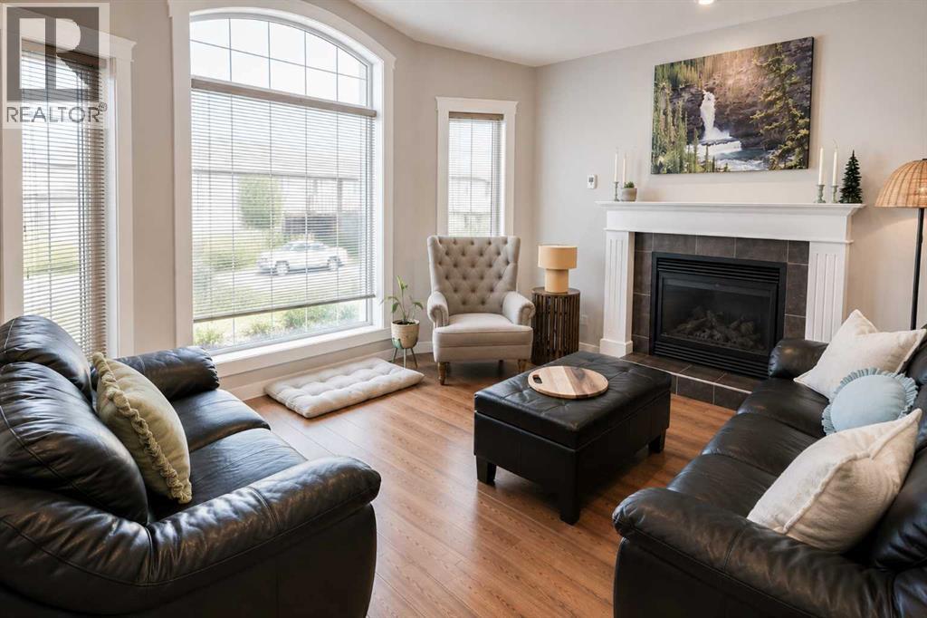 11293 76 Avenue - 3