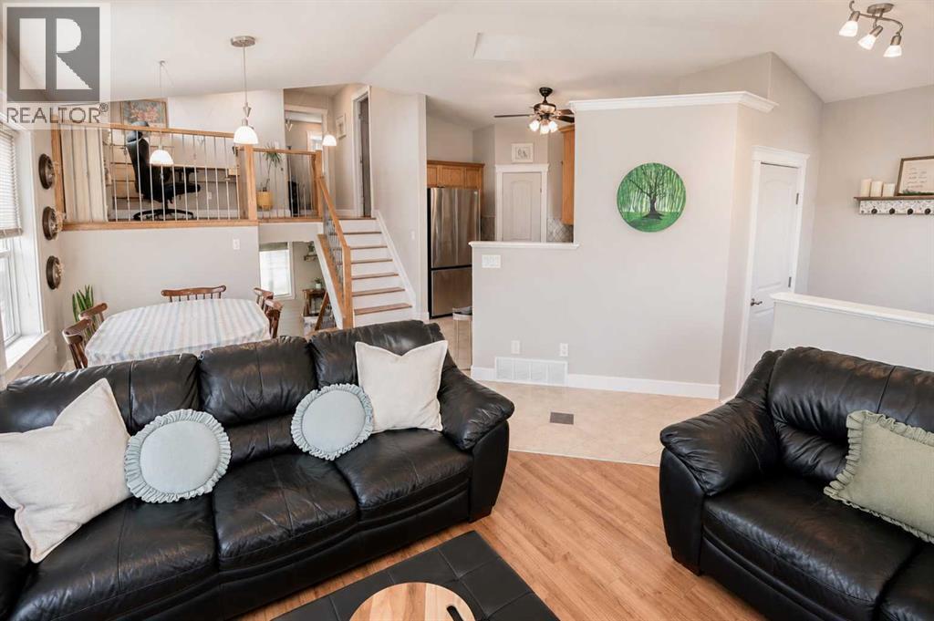 11293 76 Avenue - 4