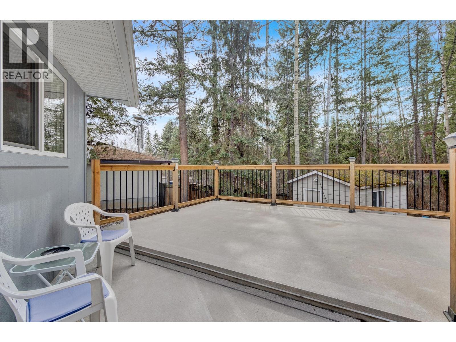 1601 PEARSON AVENUE - 16