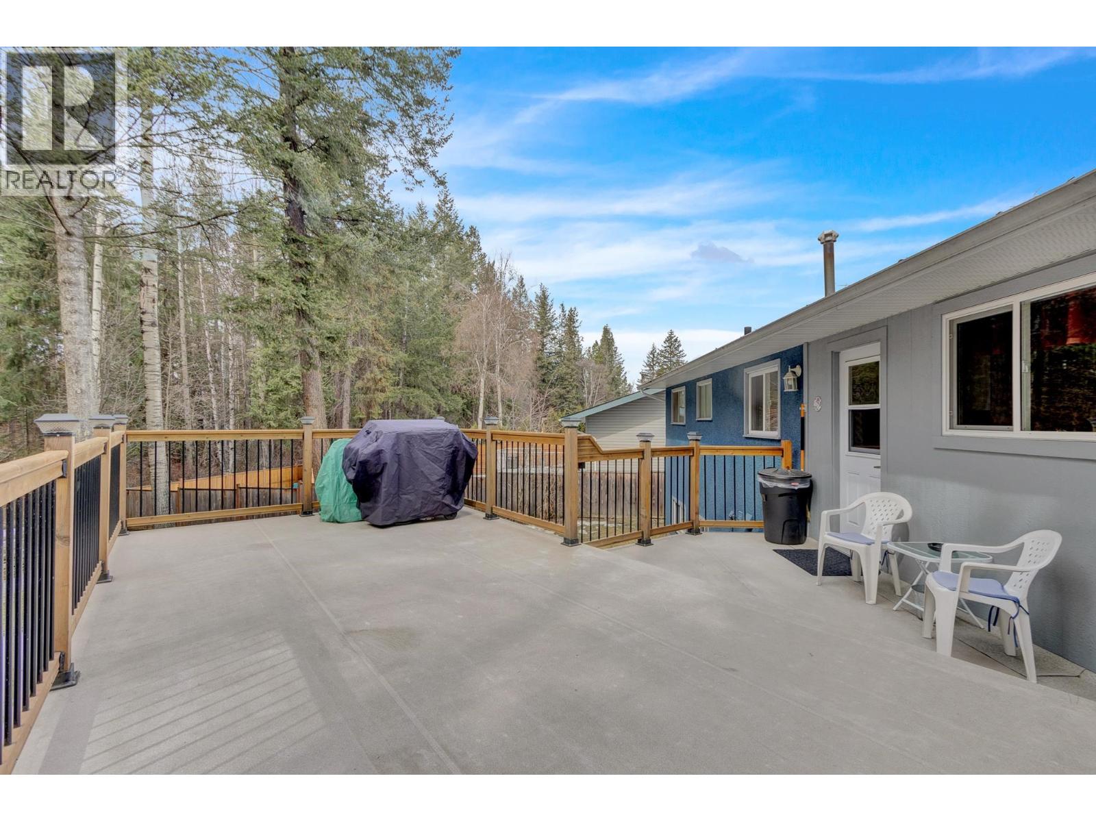 1601 PEARSON AVENUE - 17
