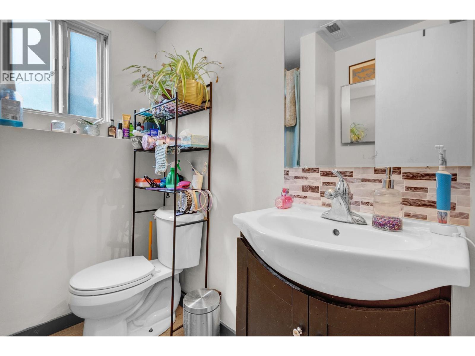 1601 PEARSON AVENUE - 30