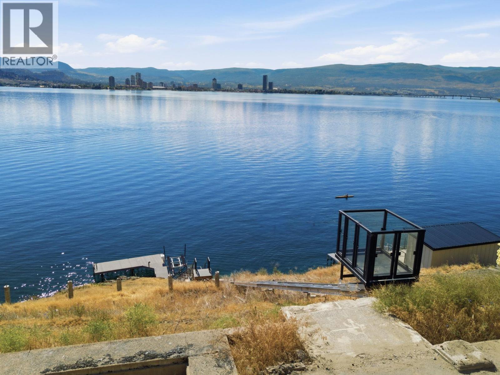 1075 Westside Road, West Kelowna