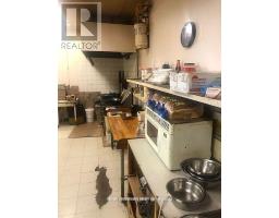 2100 Dundas Street E, Mississauga, ON L4X1L9 Photo 17