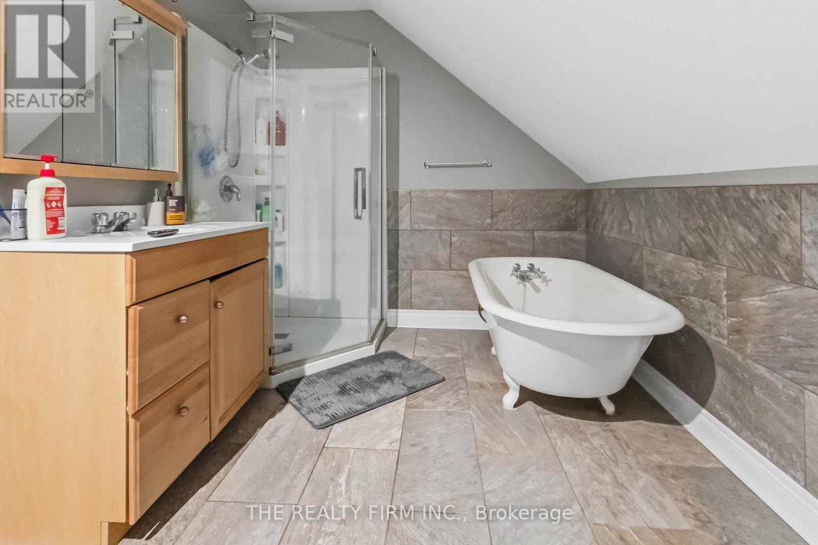 340 RIVERSIDE DRIVE - 21