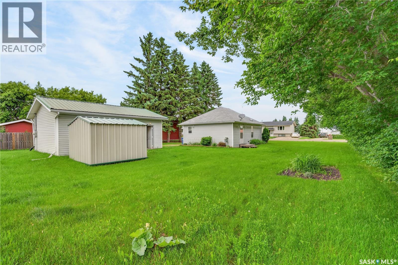 229 Lendrum STREET - 27