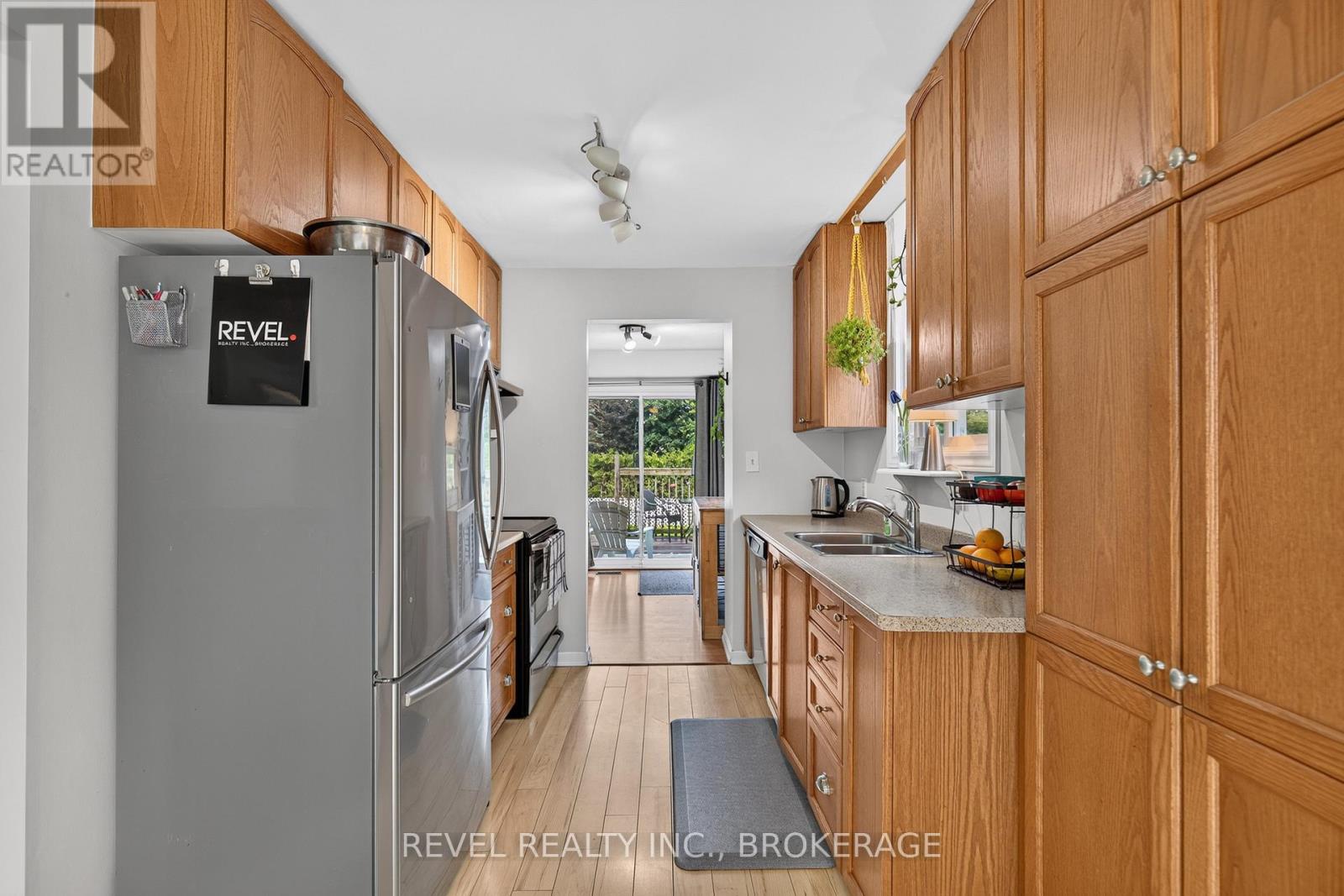 62 BARKER DRIVE - 11