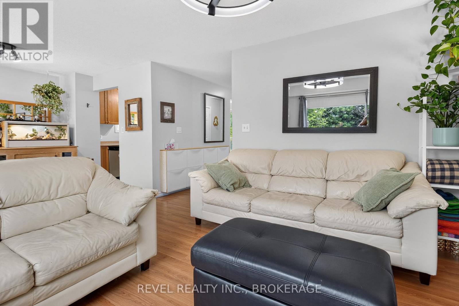 62 BARKER DRIVE - 18