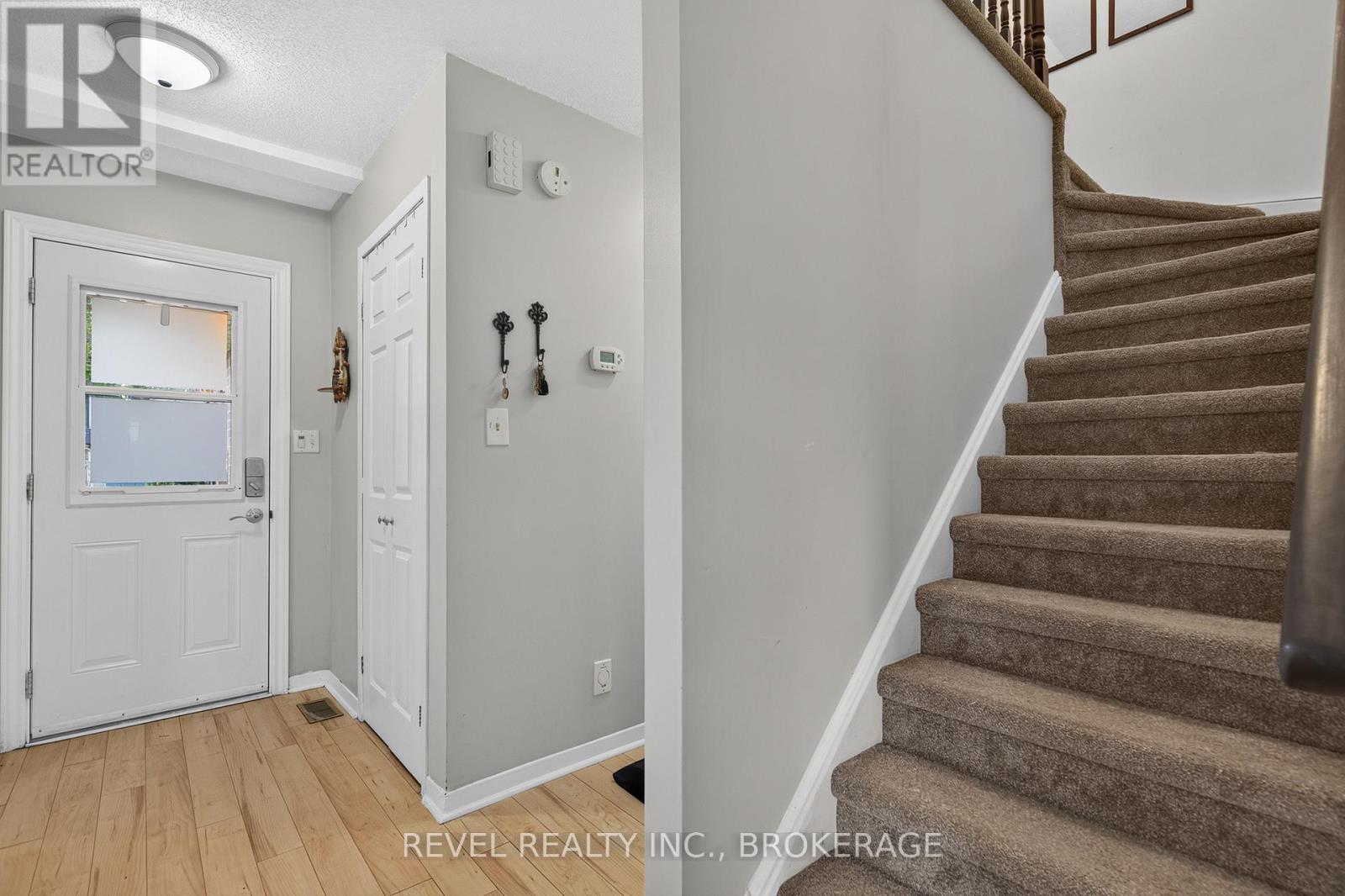 62 BARKER DRIVE - 20