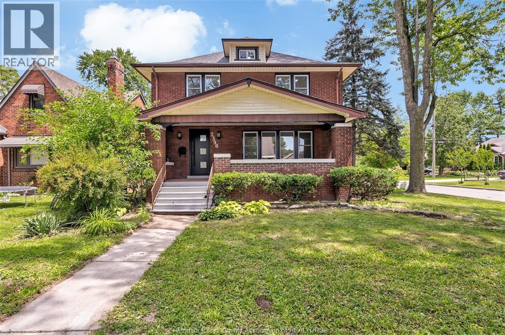 2390 PRINCESS AVENUE - 2