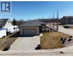 601 3 Street, Fox Creek, AB T0H1P0 Photo 46