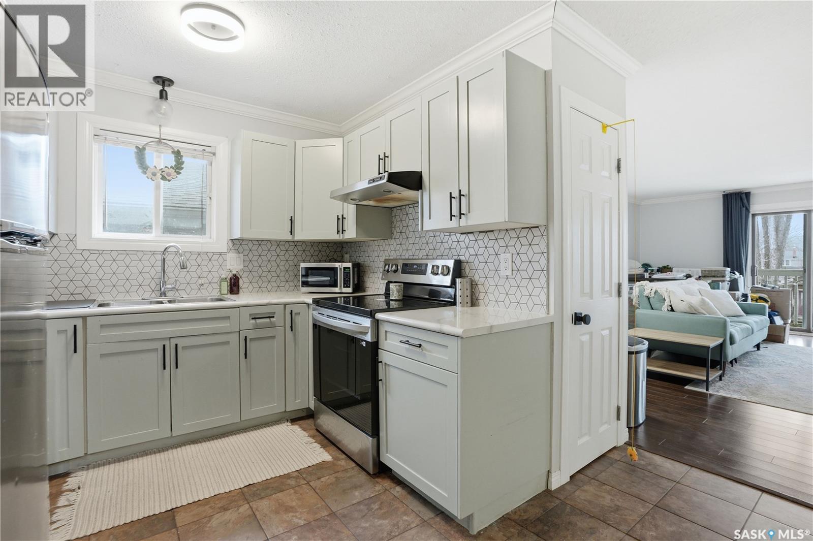 #A 1014 Colony STREET - 6