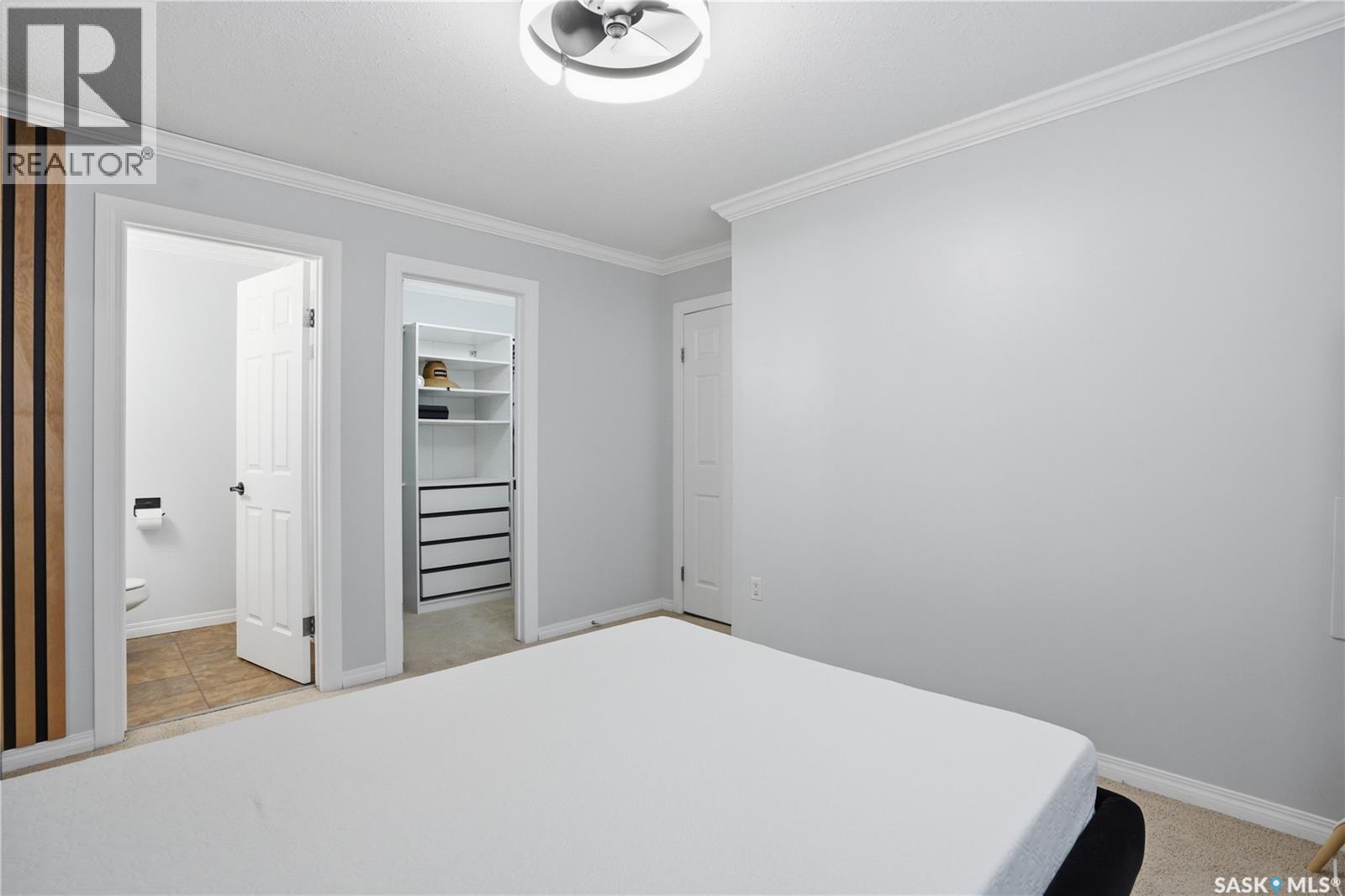 #A 1014 Colony STREET - 18