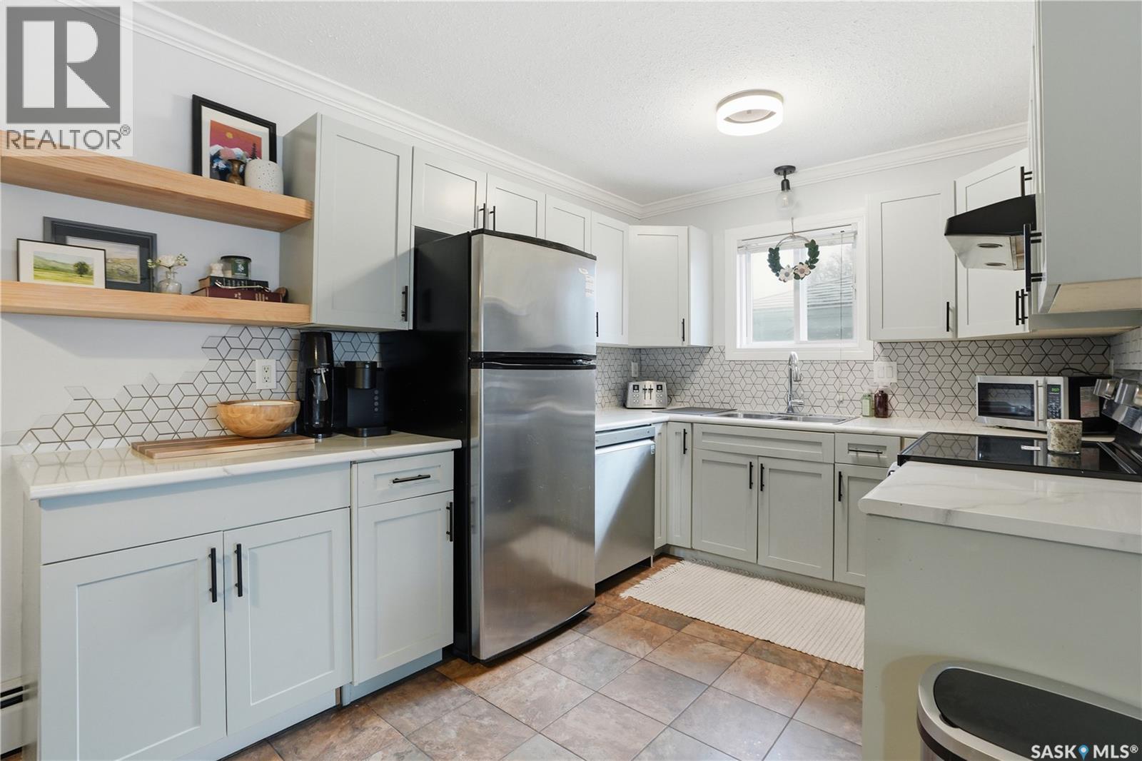 #A 1014 Colony STREET - 1