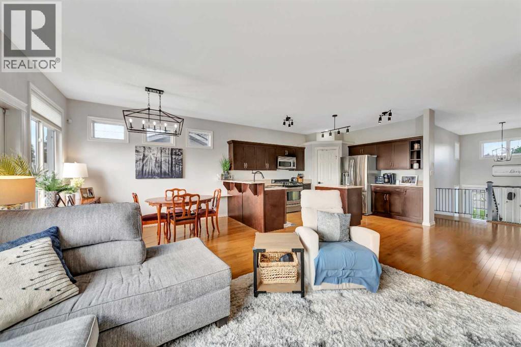 5304 51 Street - 8