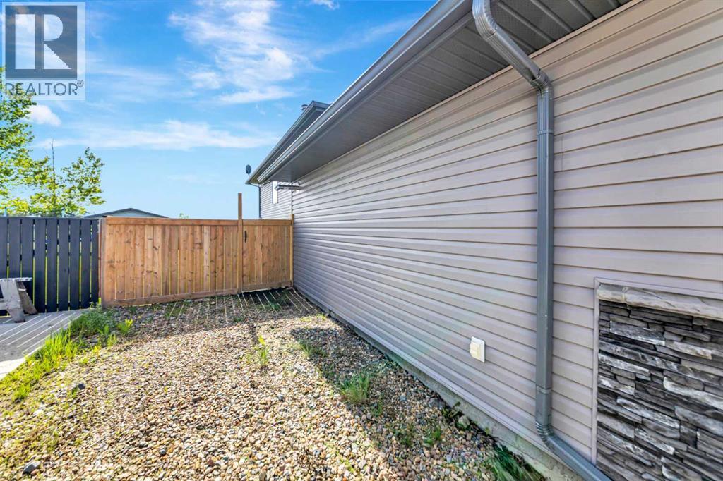 5304 51 Street - 37