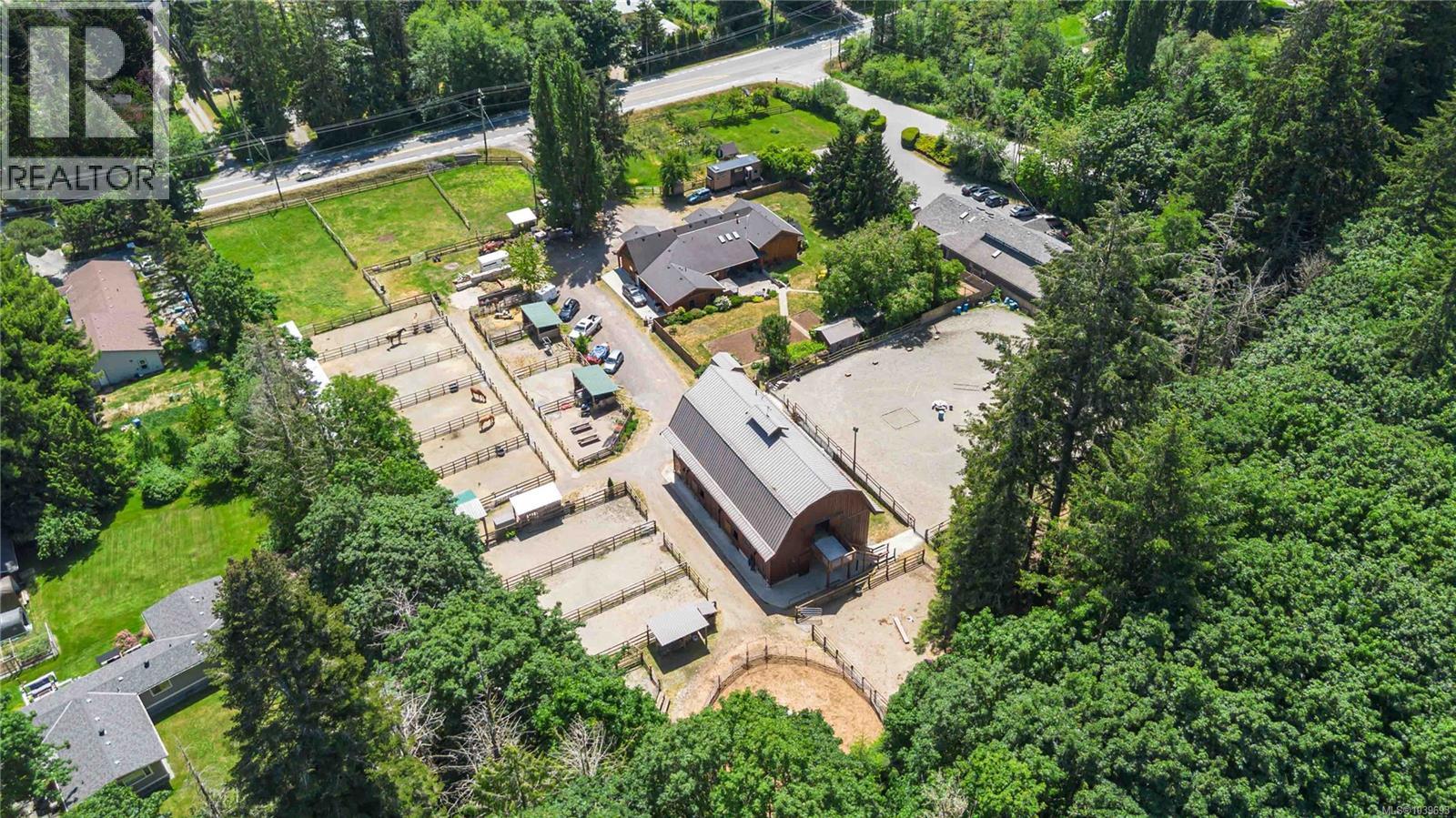 5480 Sooke Rd - 3