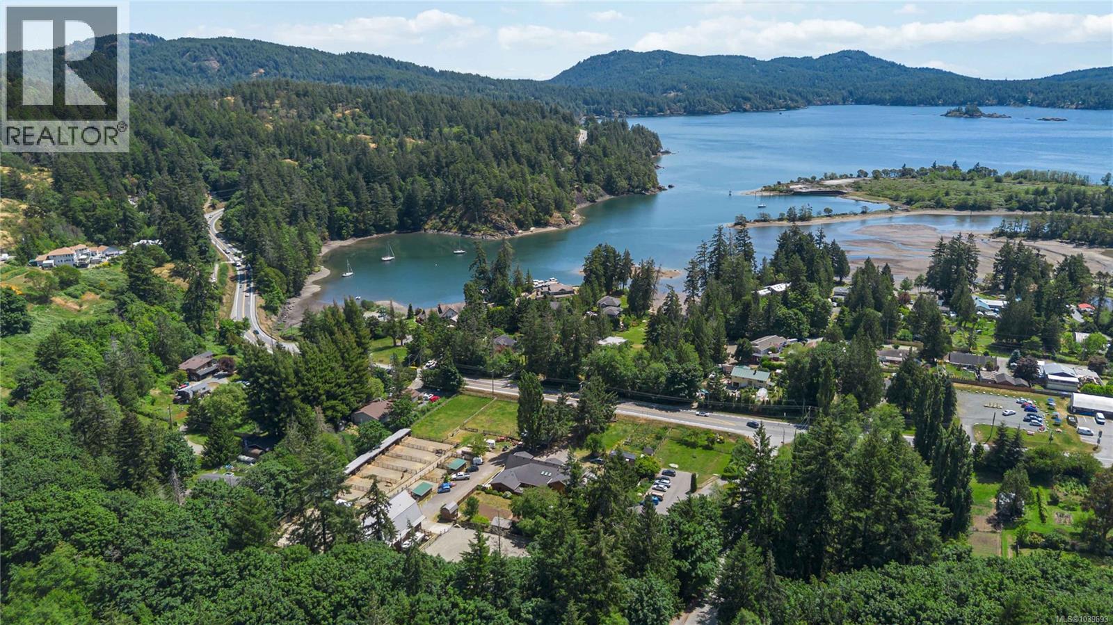 5480 Sooke Rd - 76