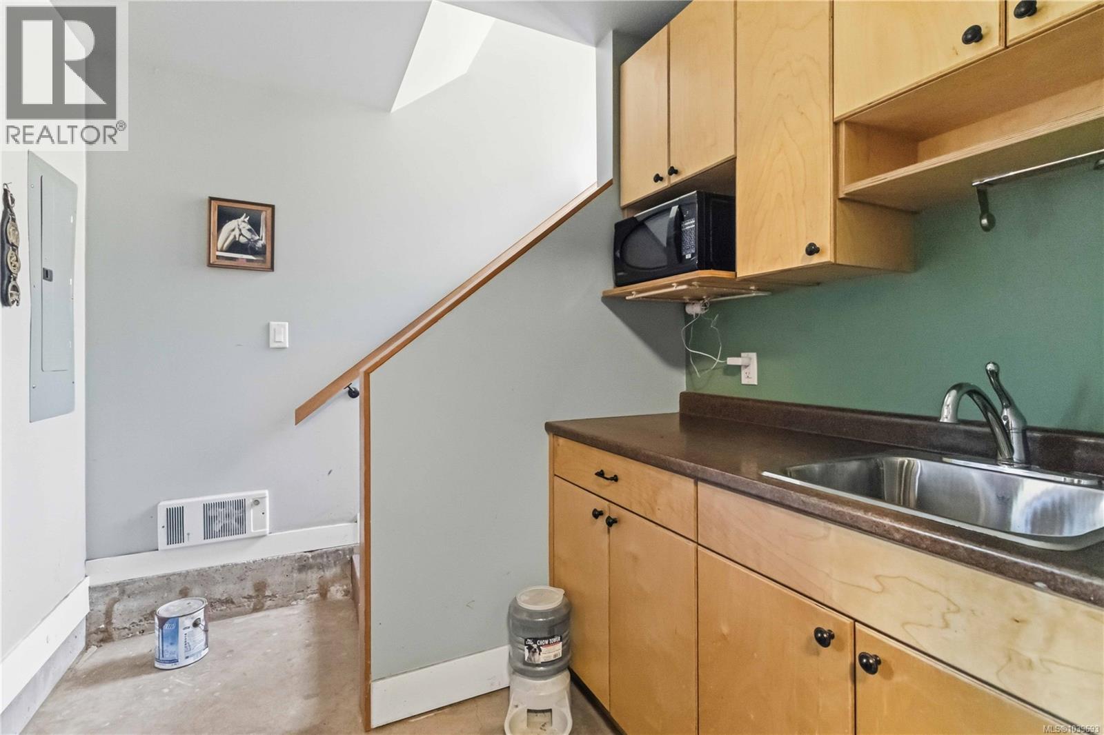5480 Sooke Rd - 61