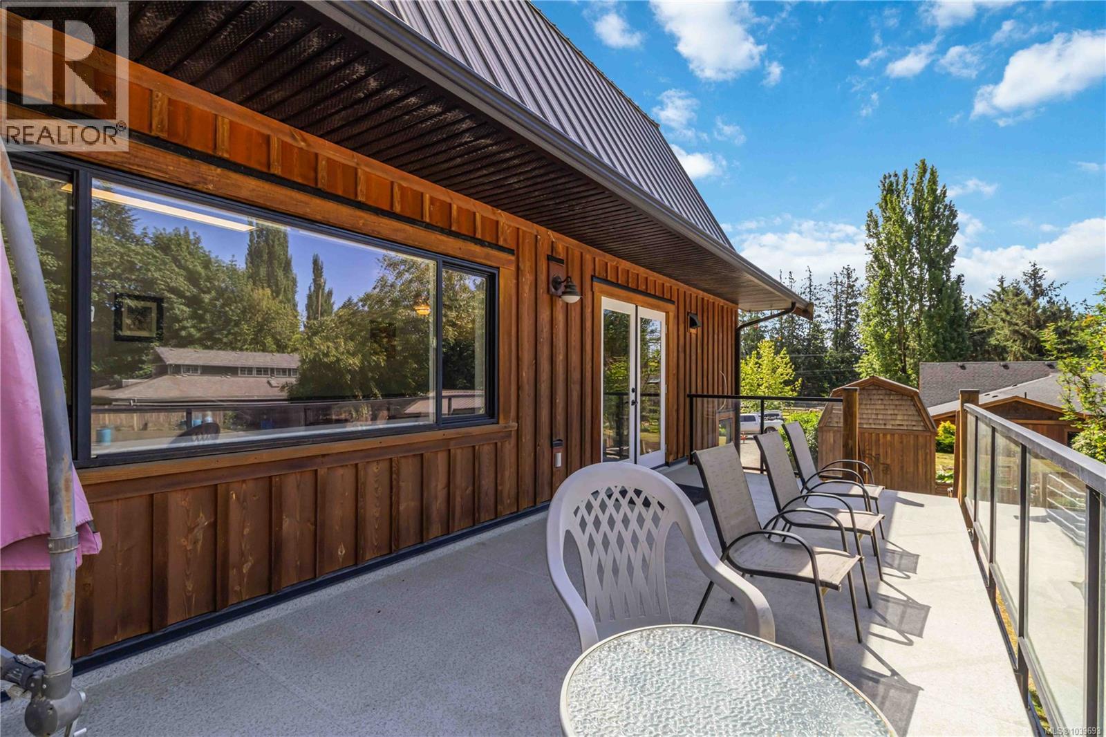 5480 Sooke Rd - 65