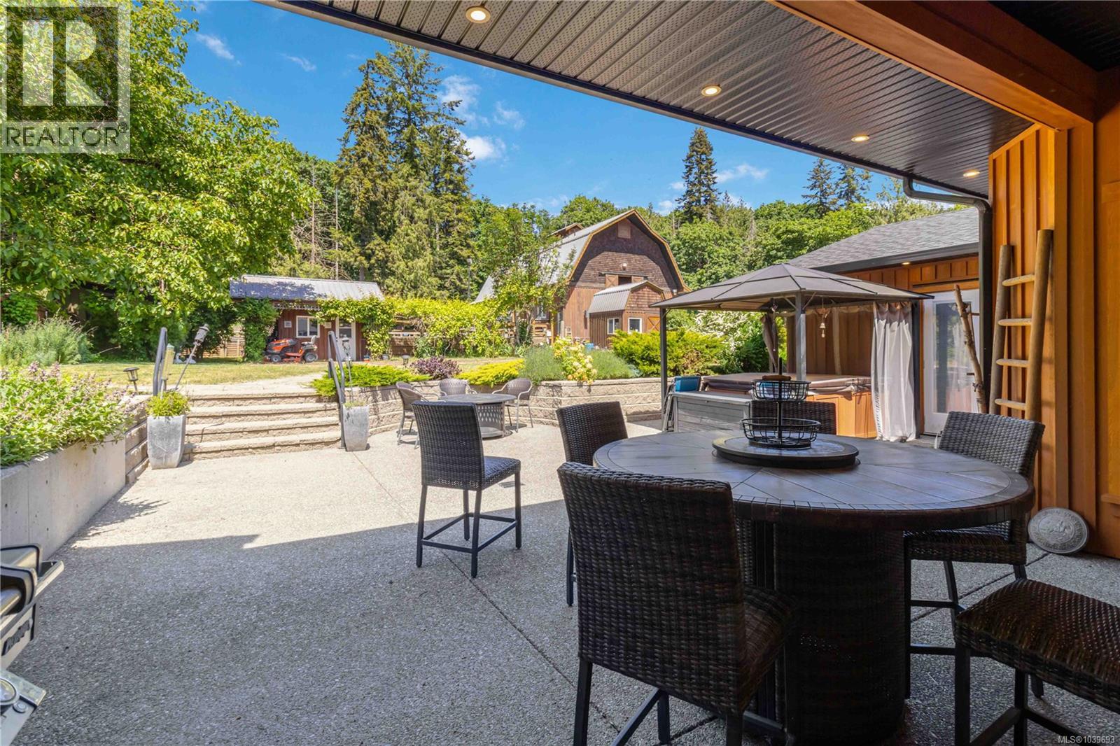 5480 Sooke Rd - 67