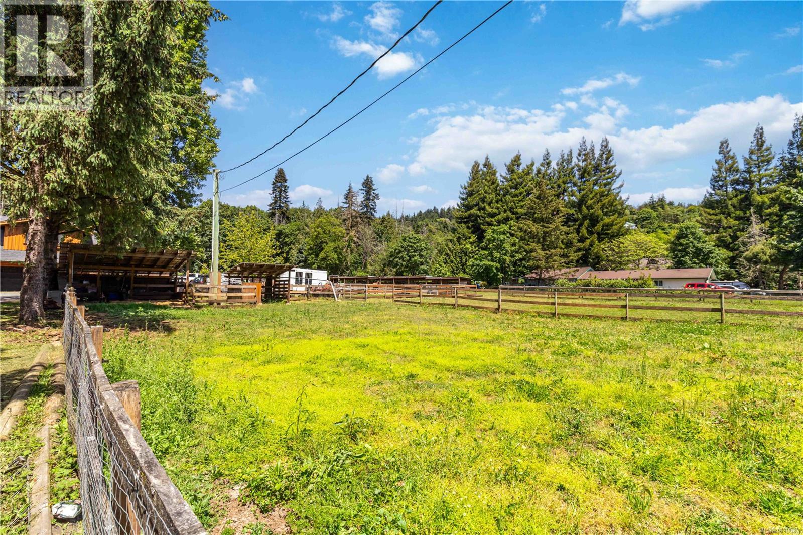 5480 Sooke Rd - 73