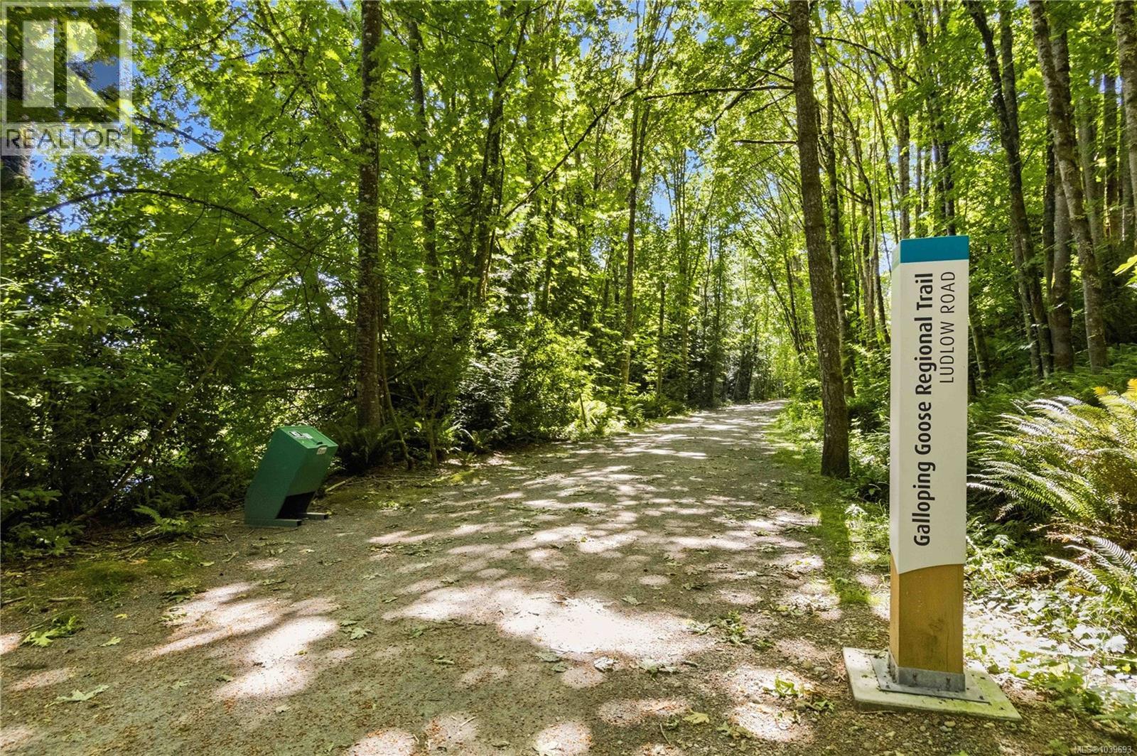 5480 Sooke Rd - 78