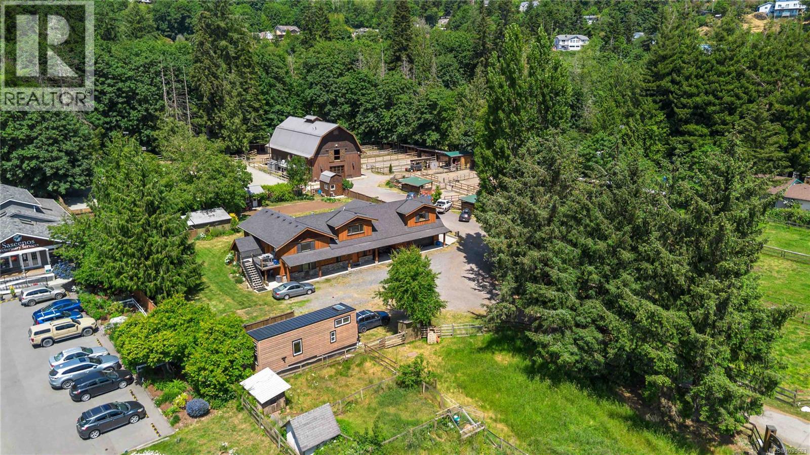 5480 Sooke Rd - 75